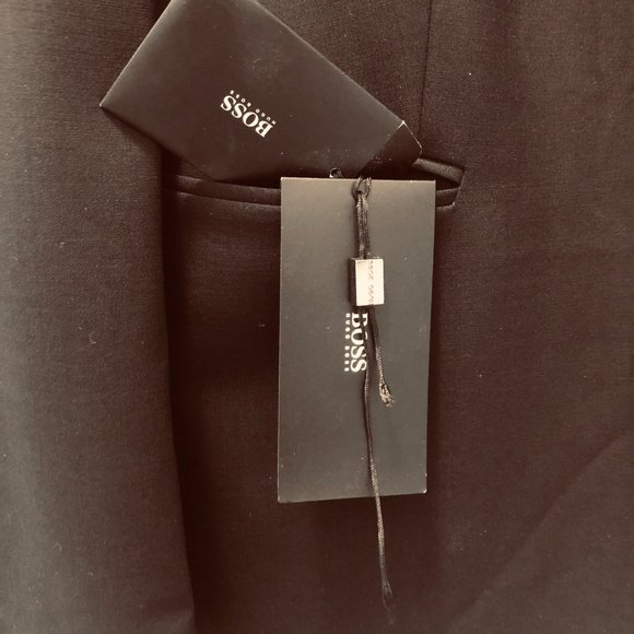 Hugo Bos Women's size 10 Black suit - Picture 5 of 6